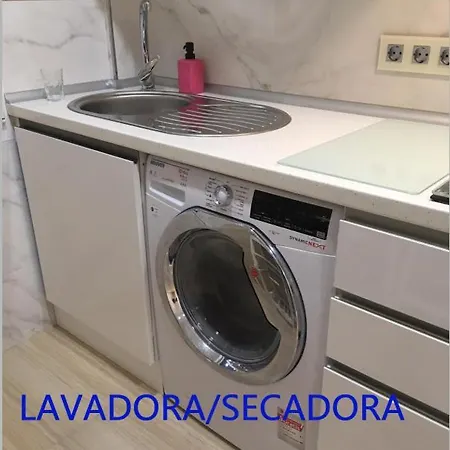 Playa El Puntal Asturias 公寓