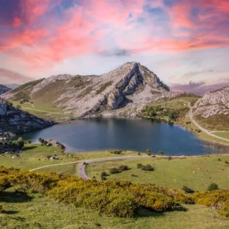 Playa El Puntal Asturias Apartment